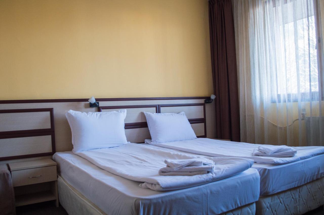 Hotel Rodina Bansko Buitenkant foto