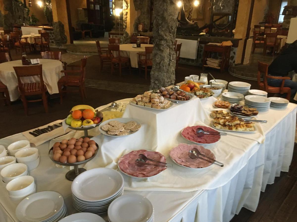 Hotel Rodina Bansko Buitenkant foto